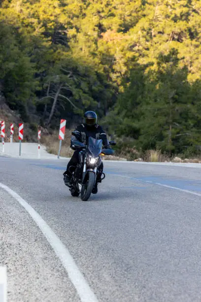 Benelli TRK 502
